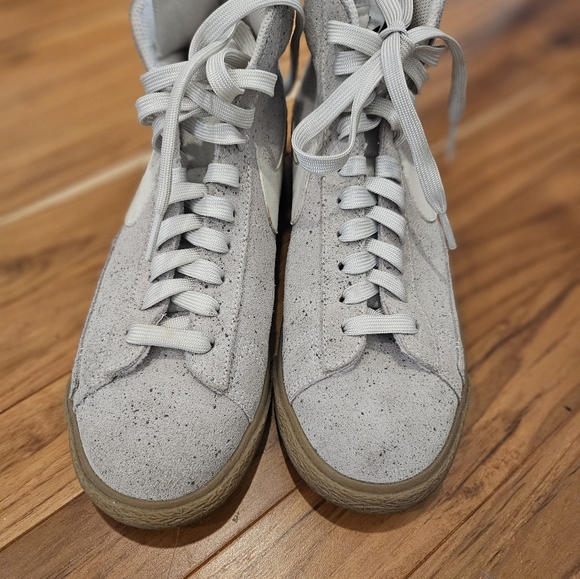 Nike Blazer size 6.5Y - Picture 2 of 6
